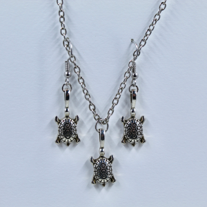Silver Sea Turtle Dangle Jewelry Set (Necklace & Earrings)